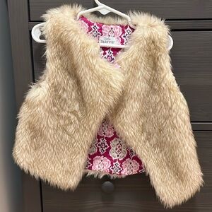 Little Maven faux fur vest